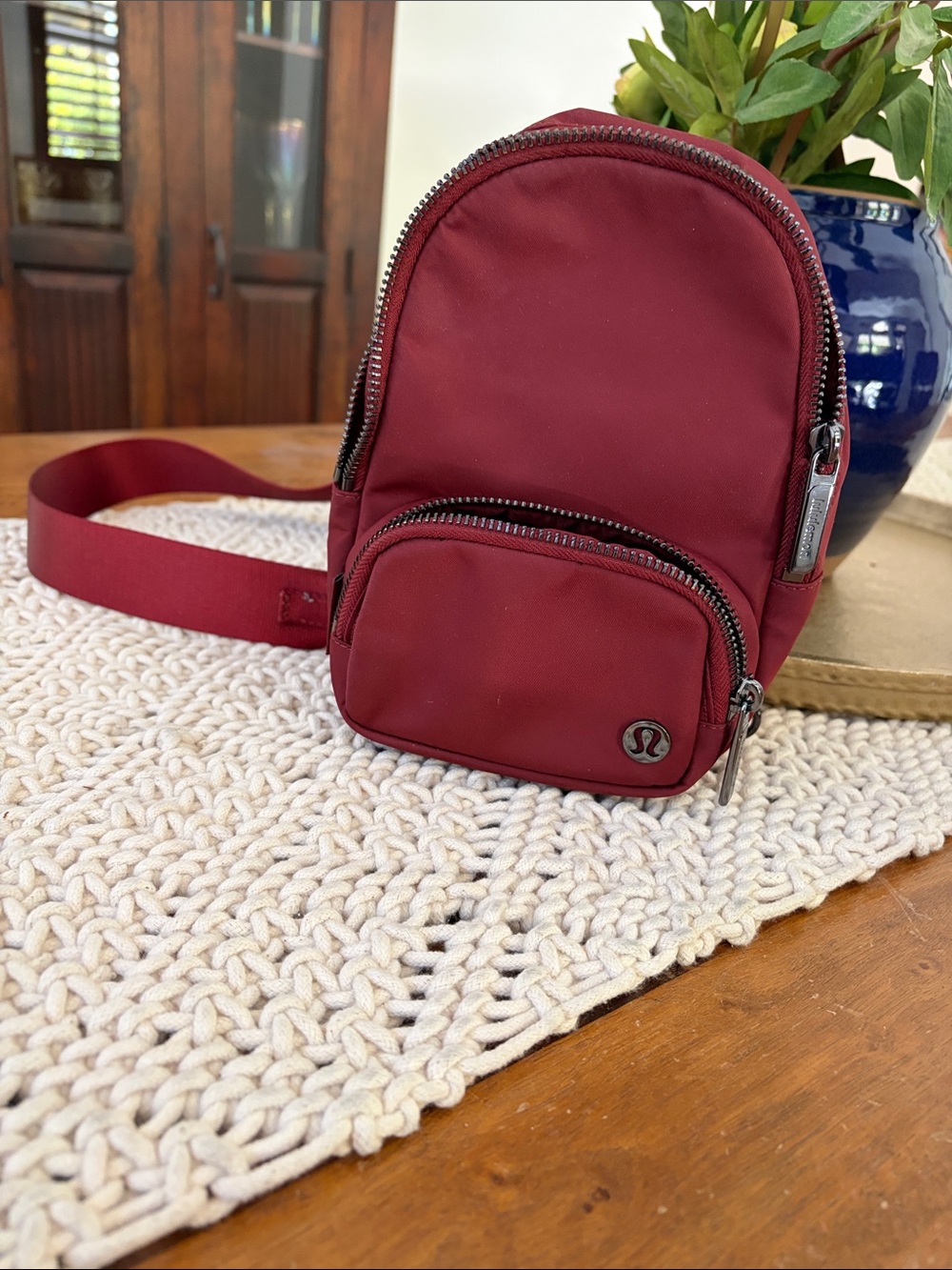 lululemon Everywhere Burgundy Crossbody Sling Bag